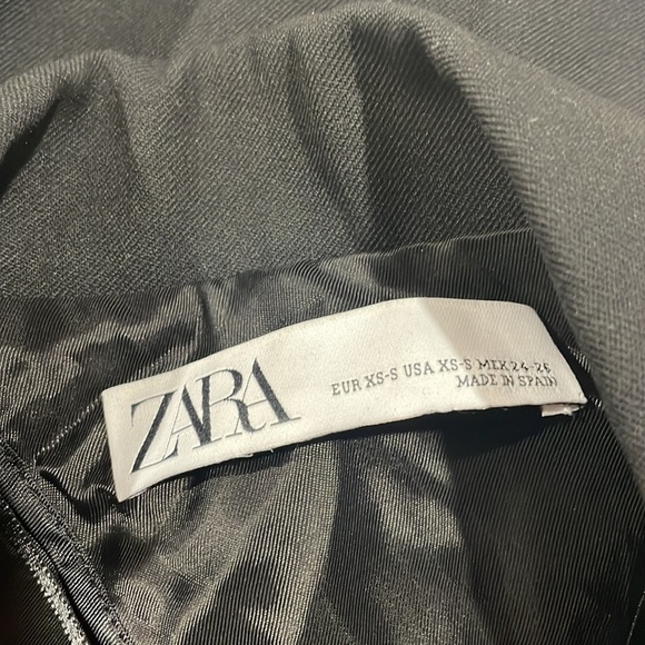 Zara Black Double Breasted Button Padded Sleeveless Blazer Vest - Picture 2 of 11